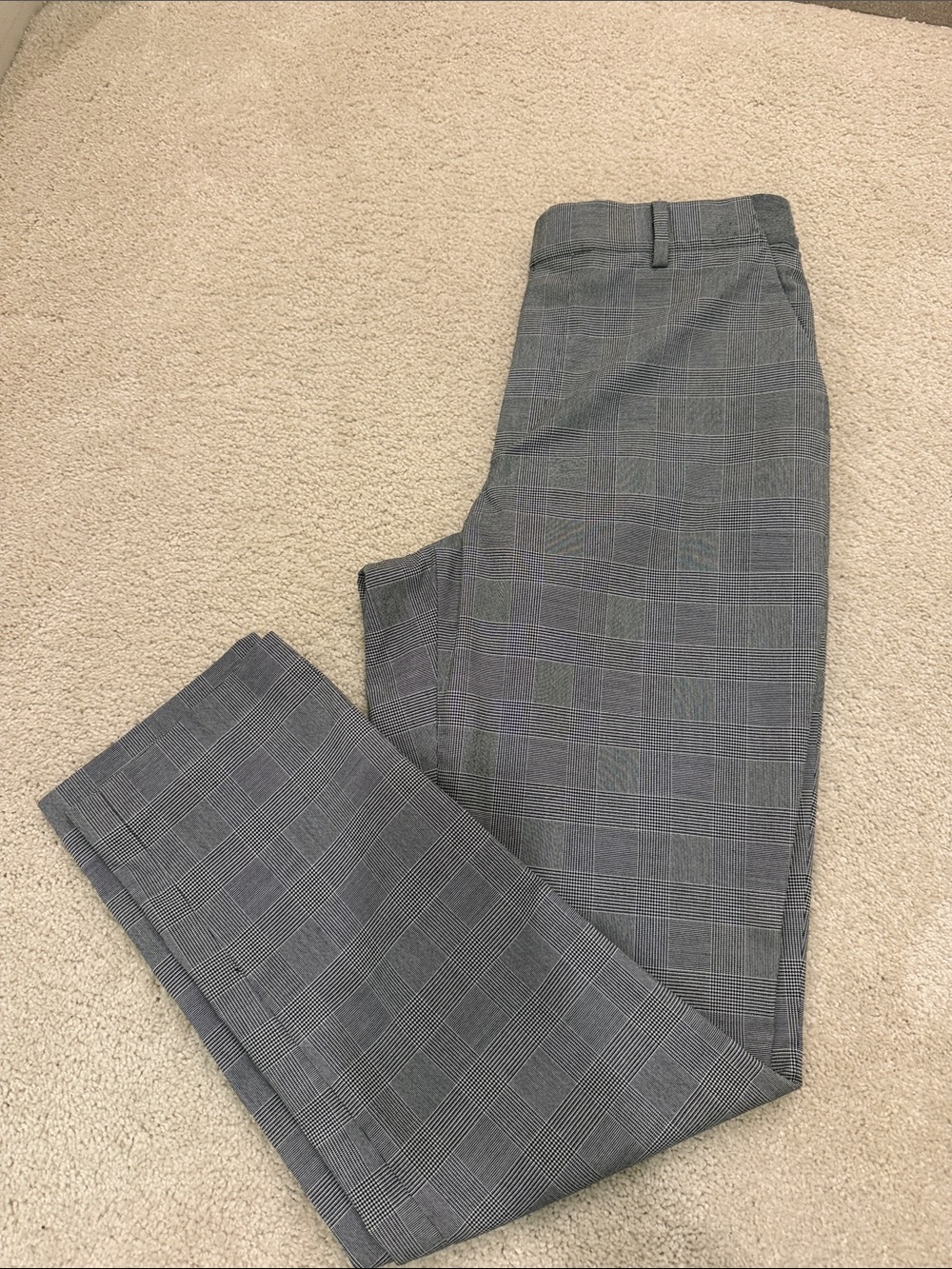 Uniqlo Men's Gray Plaid Dress Pants